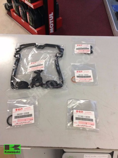 SUZUKİ SV 650 KULBIRITOR KAPAK CONTASI SV 650 VE ORINGLER