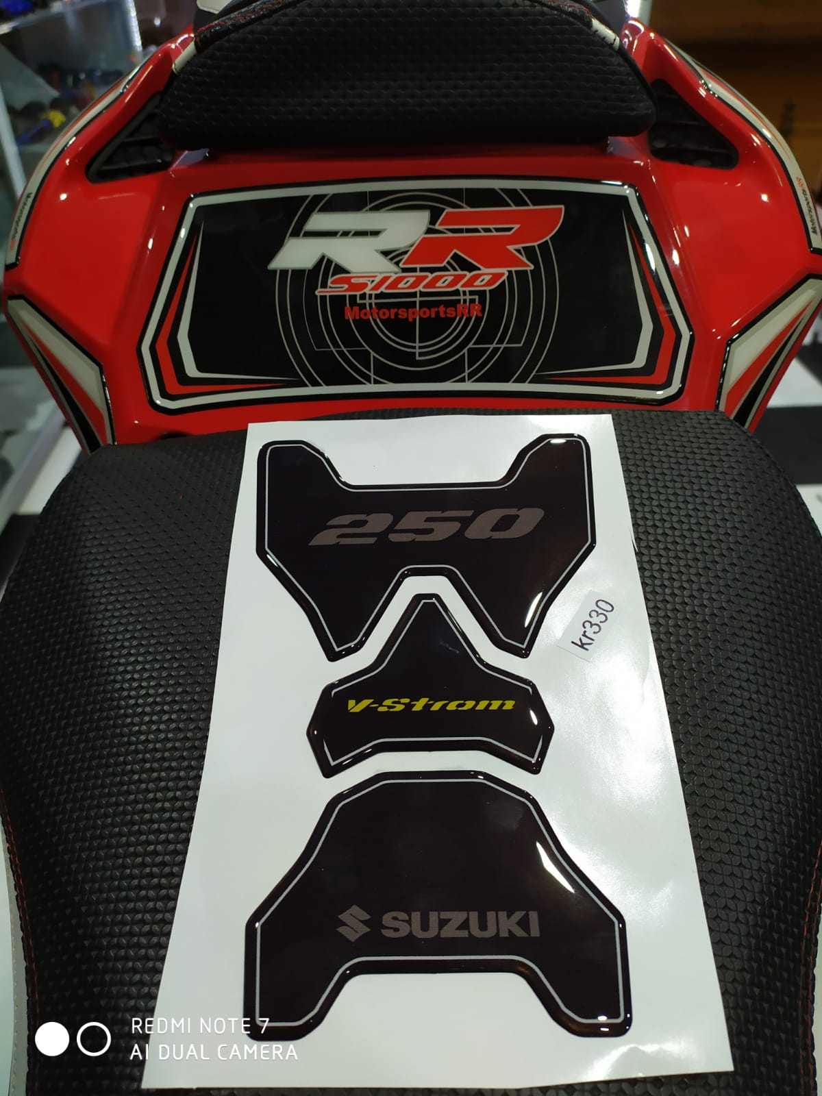 Suzuki V-strom 250 Black Yellow Tank Pad