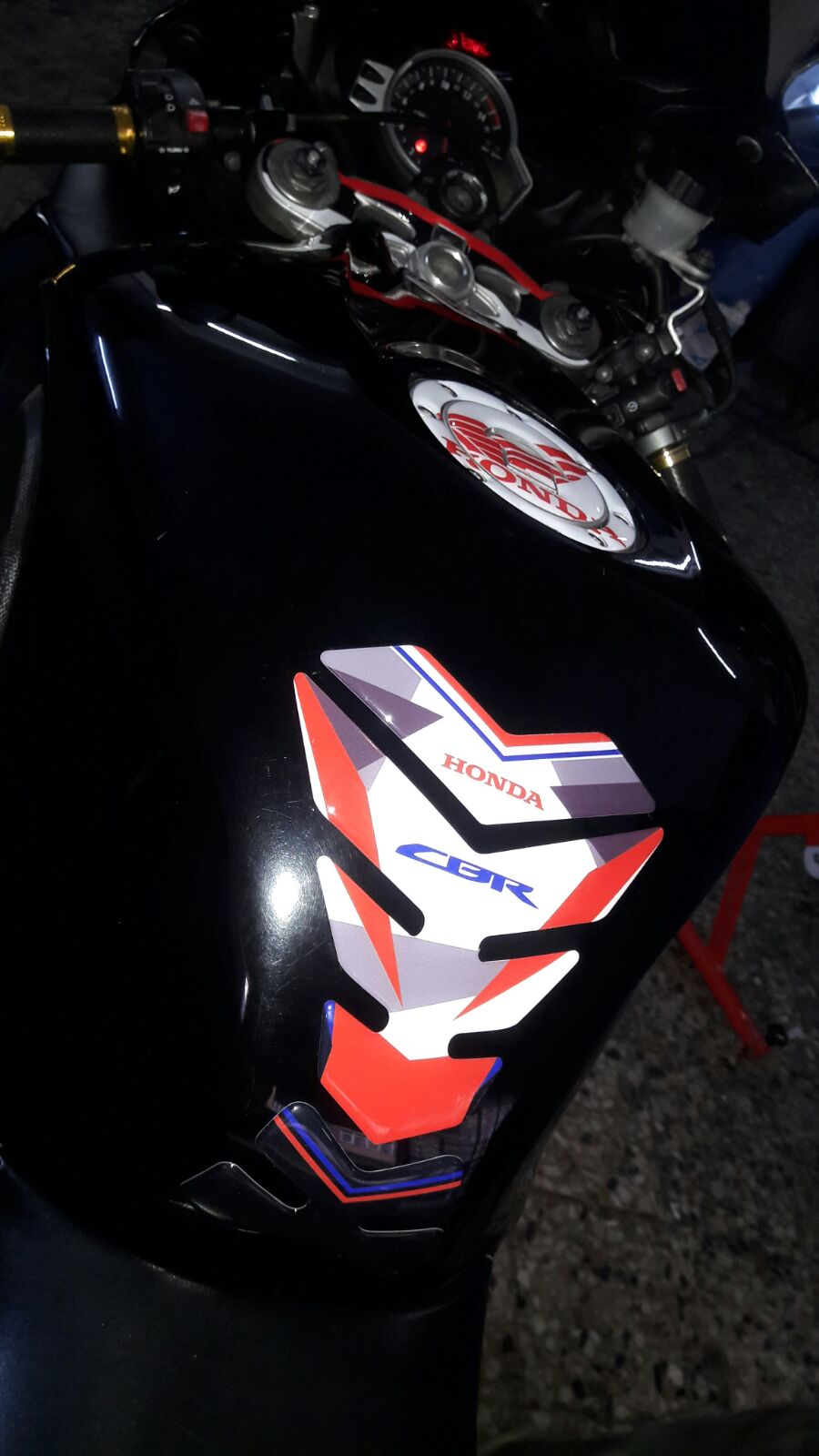    Honda Cbr 600rr 1000rr Whıte Red Tank Pad