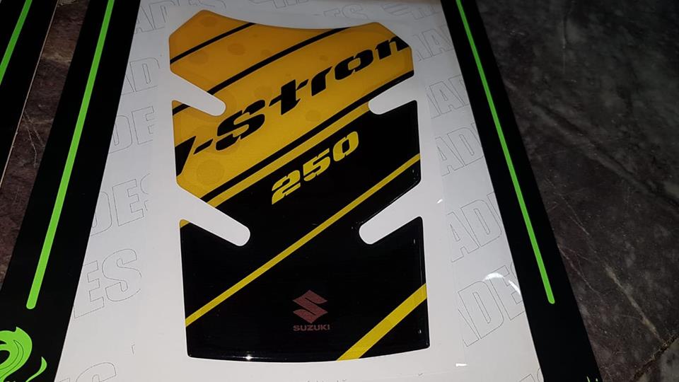 Suzuki V-strom 250 Tank Pad Yellow Black