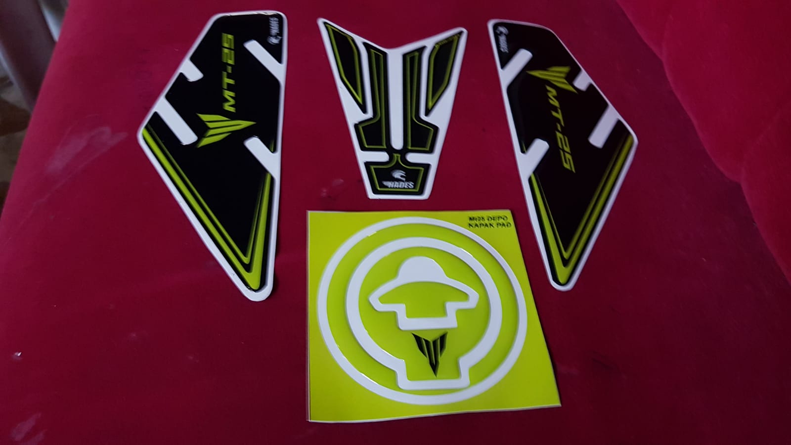 Yamaha Mt 25 Neon Özel Tank Pad Seti 2.Model