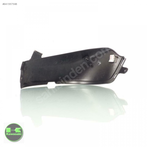 kawasaki vulcan s far kapağı sap taraf vulcan s far grenajı sağ sıfır orıjınaldrı  urun sıfır