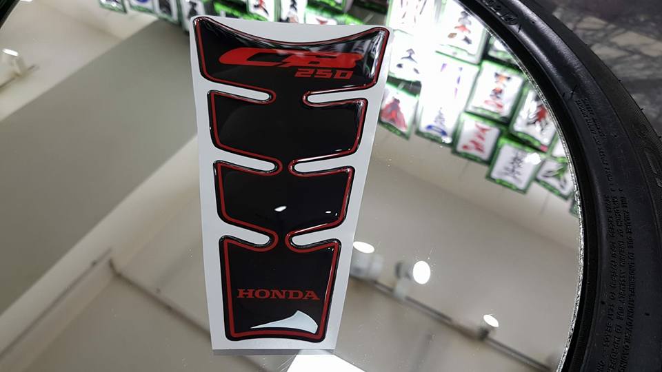 Honda Cb 250R Özel Tank Pad Red Black