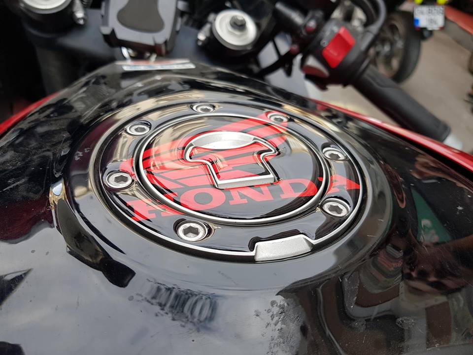 Honda Cbf 500-600-1000 Özel Depo Kapak Pedi