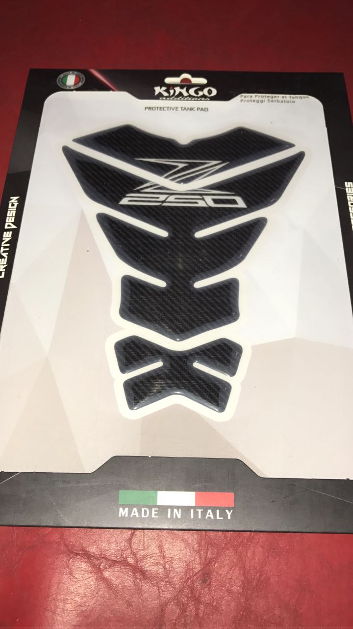 Kawasaki Z250 Özel Tank Pad Black