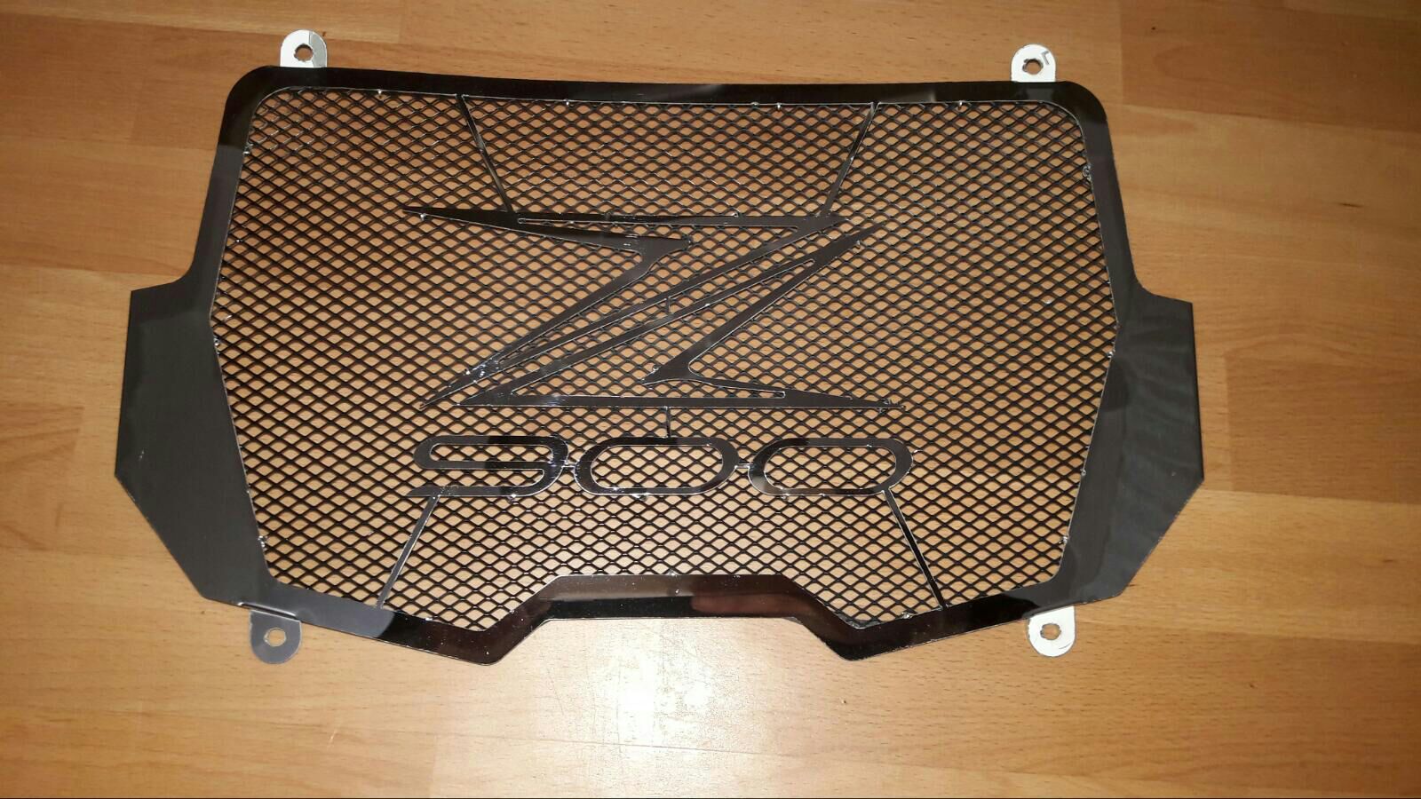 Kawasaki Z900 Radyatör Koruma Petekli