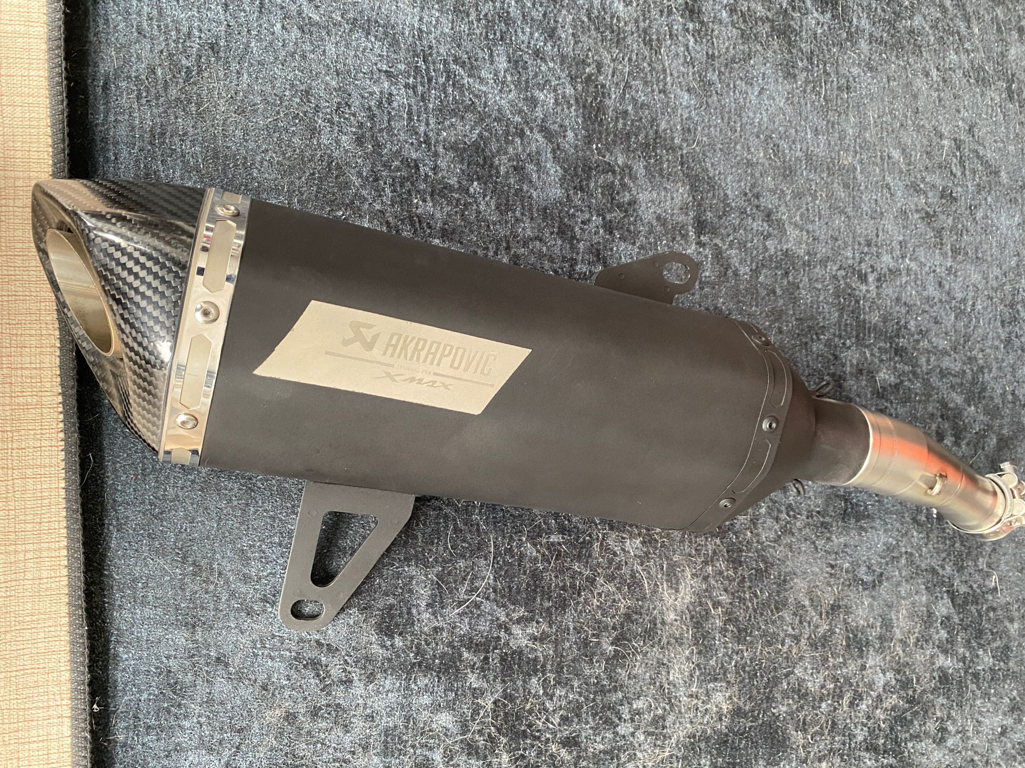 Xmax slipon akrapovic egzoz 