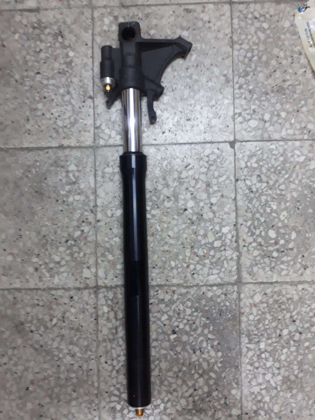 Yamaha r6 2006-2016 sag amortisor temiz 