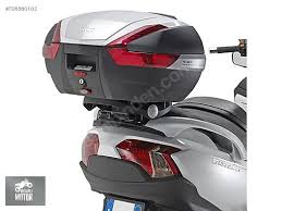 Suzuki Burgman 650 (02 > 19) Arka Çanta Taşıyıcısı (Givi SR3104)