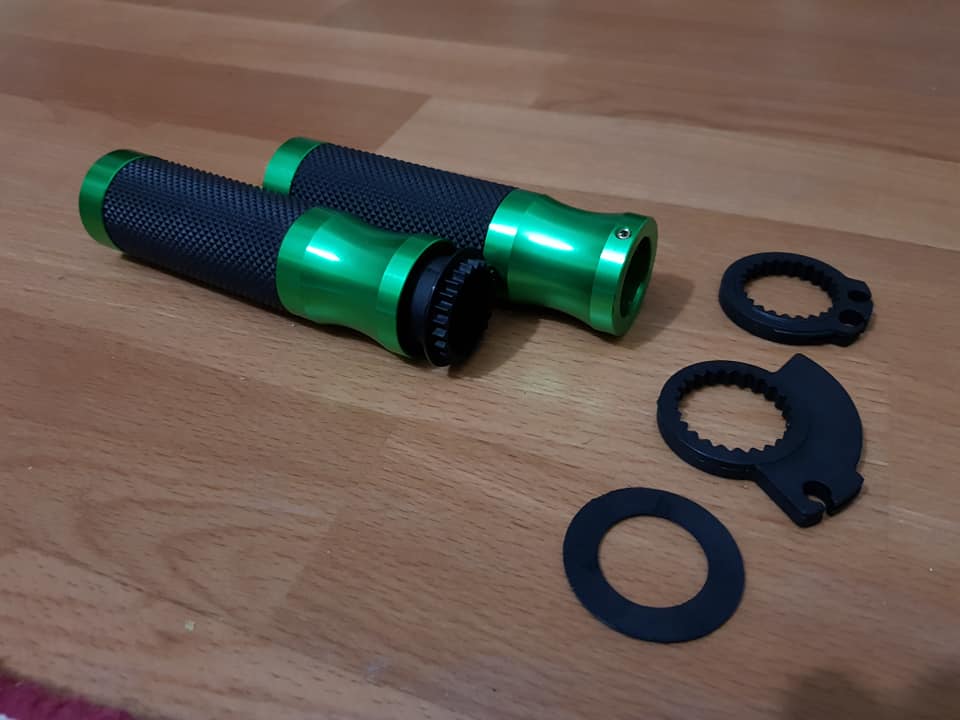 Üniversal Green Elcik