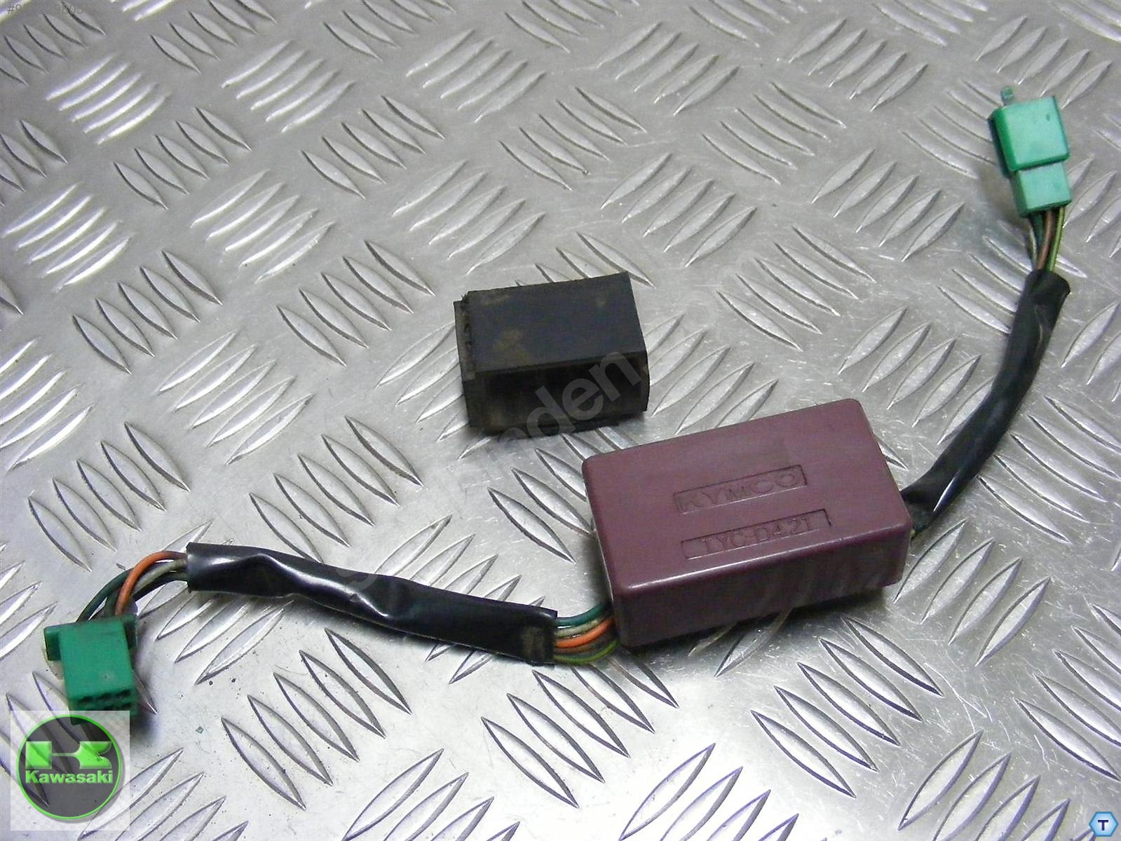 kawasaki j 300 controller hazard j 300 ıkıncı beyin sıfır orıjınal  21177-y001