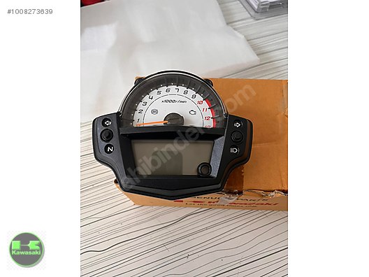 15-21 kawasaki versys 650 kilometre saati versys 650 gösterge sıfırı orıjınaldir