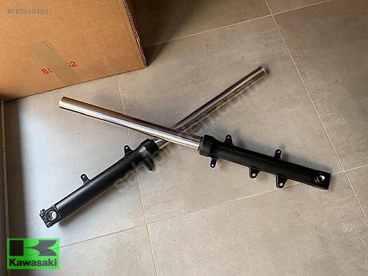 HONDA CB 500F ÖN TAKIM CB 500 F ÖN TAKIM BORUSU SAĞ SOL SIFIR ORIJINALDİR