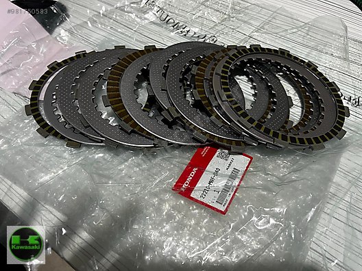 17-21 honda cbr 1000 rr debriyaj balatası set 1000rr debriyaj balatası ve sacları sıfır olup orıjınaldir