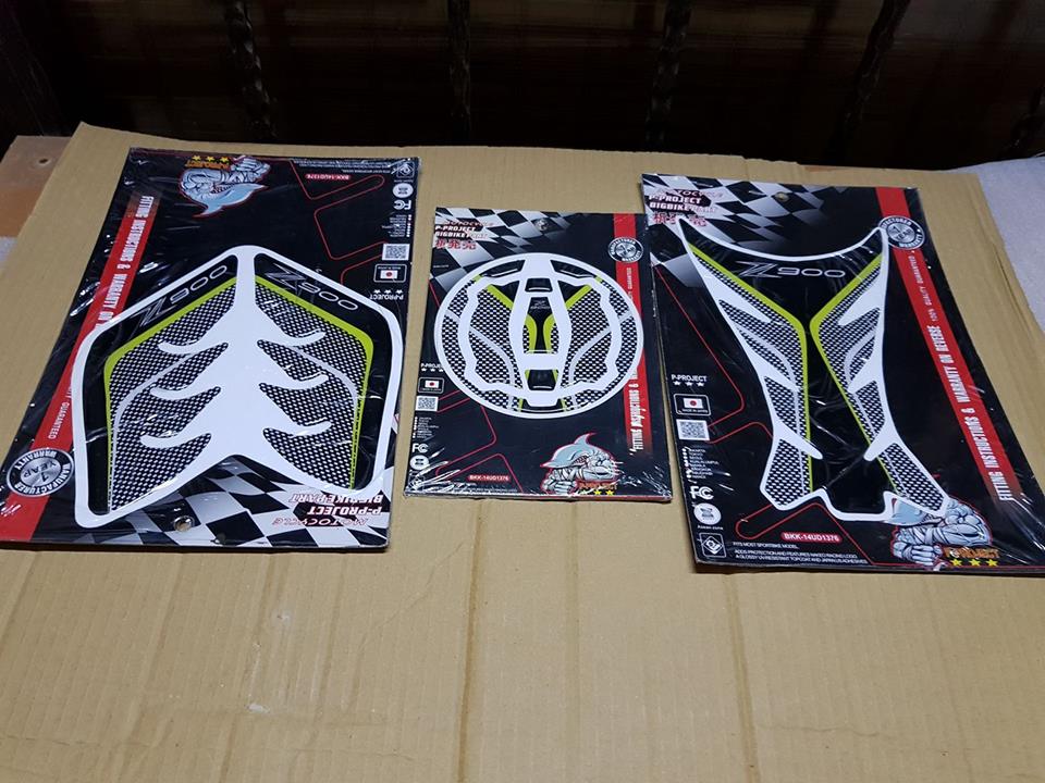 Kawasaki Z900/Z 900 Tank Pad Seti