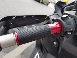 Yamaha Xmax 250-400 Rizoma Elcik Red
