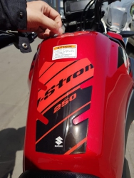 Suzuki V-strom 250 Tank Pad Seti Kırmızılı Set