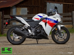 11-13 CBR 250 SAĞ GRENAJ HRC CBR 250 SAĞ GRANAJ HRC ORIJINAL SIFIR