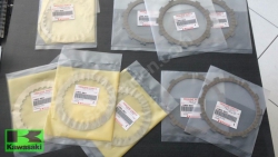 Z 300 DEBRİYAJ BALATASI VE SACLARI Z300 DEBRİYAJ BALATA VE SAÇ