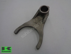 08-16 CBR 1000 RR VİTES HİLALİ CBR 1000RR VİTES ÇATALI ORIJINAL