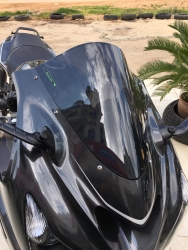 Kawasaki zzr 1400 abs siyah renk cam 1. Kalite