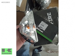  KAWASAKİ NİNJA 300 SİNYAL SOL ÖN SIFIR ORIJINAL URUNDUR  23040-0147