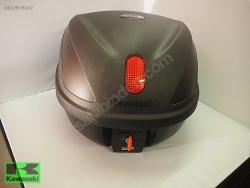 232LUU0004 ER6 ARKA ÇANTA VERSYS 650 ARKA ÇANTA 29 L TOPCASE ORIJINAL KAWASAKİ URUNDUR  STOK MIKTARI 2 ADET   GUNCEL SATIŞ FİYATI 1070 TL DİR  KAMPANYA FİYATI 800 TL DİR  ÇANTA KODU 232LUU0004   ÇANTA STICKERLERİ 079TPT0001 ILE BAŞLAR 079TPT0004 ILE BITER
