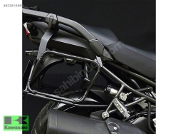 999940291 VERSYS 1000 YAN ÇANTA TAŞIYICI VERSYS 1000 ÇANTA TAŞIYICI YAN ÇANTA ICINDIR  KAWASAKİ GUNCEL SATIŞ FİYATI 4200 TL DİR  KAMPANYA FİYATI YANLIZCA 1750 TL   URUNLER SIFIR ORIJINAL URUNLERDİR  STOK MIKTARI 2 ADET  10-14 MODEL ICIN UYUMLUDUR    GİVİ 