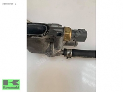 08-16 honda cbr 1000 rr termosotat kutusu hararet müşürü termostat
