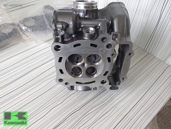 CRF 250 L SİLİNDİR KAPAĞI CRF 250L SİLİNDİR KAPAĞI CRF 250 RALLY SİLİNDİR KAPAĞI SIFIR ORIJINALDİR  12010-KZZ-921