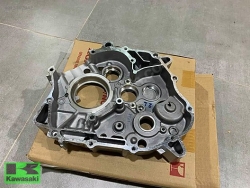 HONDA CBR 125 SAĞ KARTEL CBR 125 SAĞ BLOK SIFIR ORIJINAL  11100-KPP-860