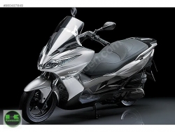 kawasaki j 300 far grenajı sol taraf sıfır orıjınal gümüş gri  urun sıfır