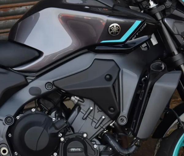 mt 09 2014-16 Maşa Kapak Seti