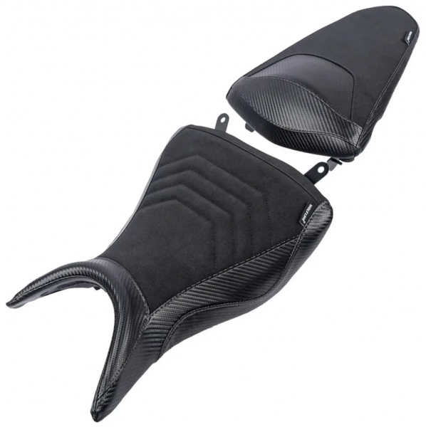 Yamaha r25 karbon sele