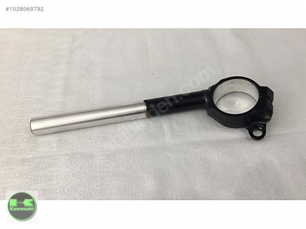 08-10 kawasaki zx10 sağ gidon zx10 sağ direksiyon sıfır orıjınal  46003-0145 parça kodu